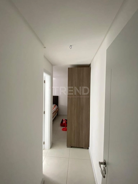 Frente Av. Central: 7ª foto da galeria de imagens do imóvel
