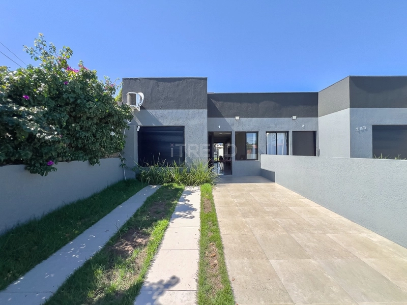 Sua Casa no Litoral: 2 Dormitórios, Suíte e Entrada de R$ 180 Mil: 1ª foto da galeria de imagens do imóvel