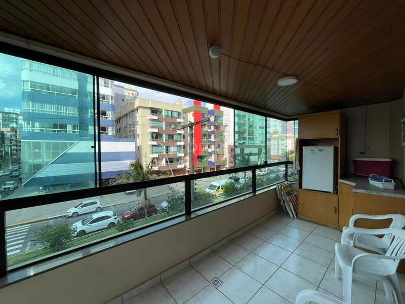 APARTAMENTO ÚNICO DE FRENTE PARA AV. RUDA: 9ª foto da galeria de imagens do imóvel