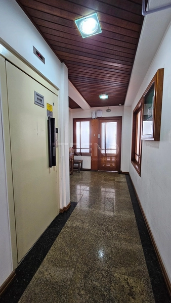 Apartamento de frente com sacada 2 quartos sendo 1 suite com box.: 1ª foto da galeria de imagens do imóvel