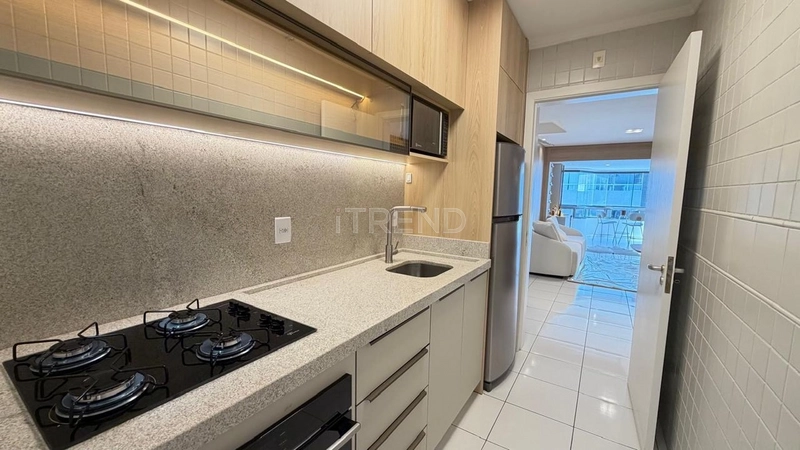 AMPLO APARTAMENTO: 1ª foto da galeria de imagens do imóvel