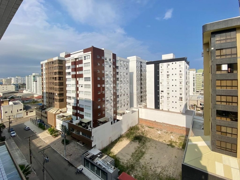 Apartamento mobiliado e decorado de frente no centro da cidade: 8ª foto da galeria de imagens do imóvel
