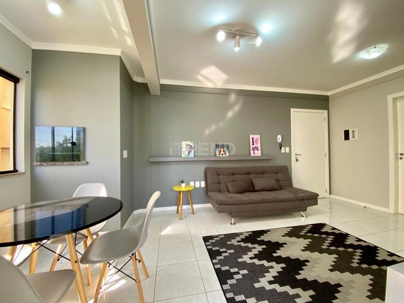 APARTAMENTO COM TERRAÇO À VENDA – ZONA NOVA: 1ª foto da galeria de imagens do imóvel
