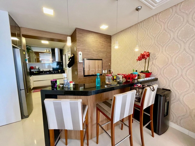Apartamento de 04 dormitórios  bairro Navegantes e com vista mar !: 11ª foto da galeria de imagens do imóvel