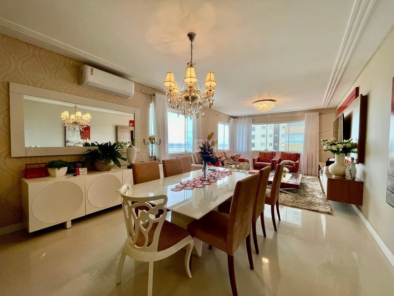 Apartamento de 04 dormitórios  bairro Navegantes e com vista mar !: 3ª foto da galeria de imagens do imóvel