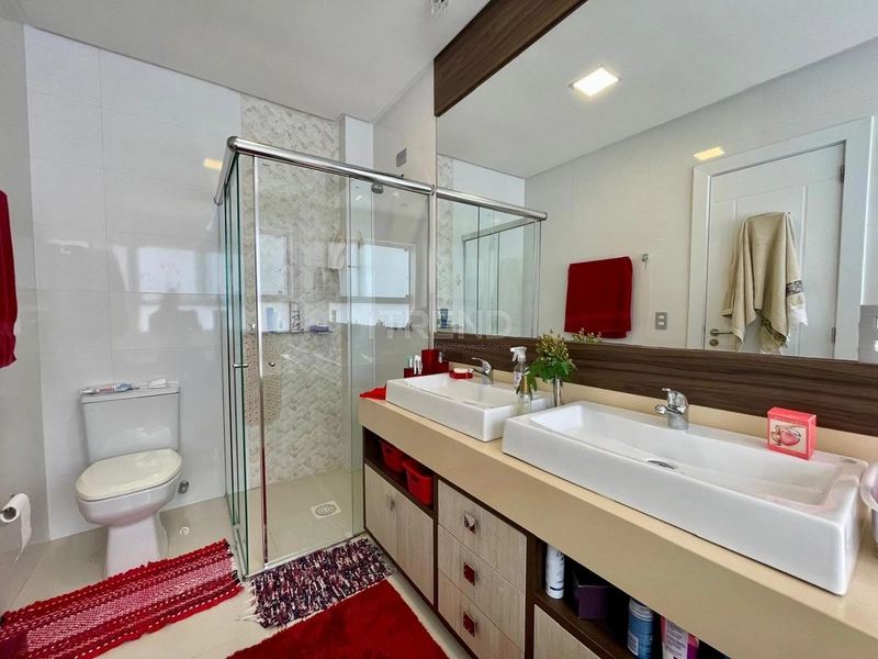 Apartamento de 04 dormitórios  bairro Navegantes e com vista mar !: 34ª foto da galeria de imagens do imóvel