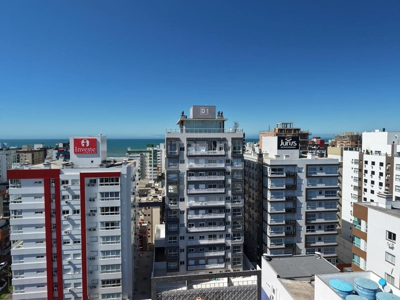 SACADA DE FRENTE E TERRAÇO EM L: 9ª foto da galeria de imagens do imóvel