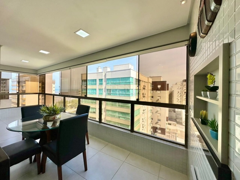 APARTAMENTO À VENDA  COM VISTA PARA O MAR: 4ª foto da galeria de imagens do imóvel