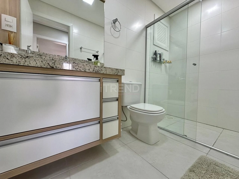 APARTAMENTO À VENDA  COM VISTA PARA O MAR: 13ª foto da galeria de imagens do imóvel