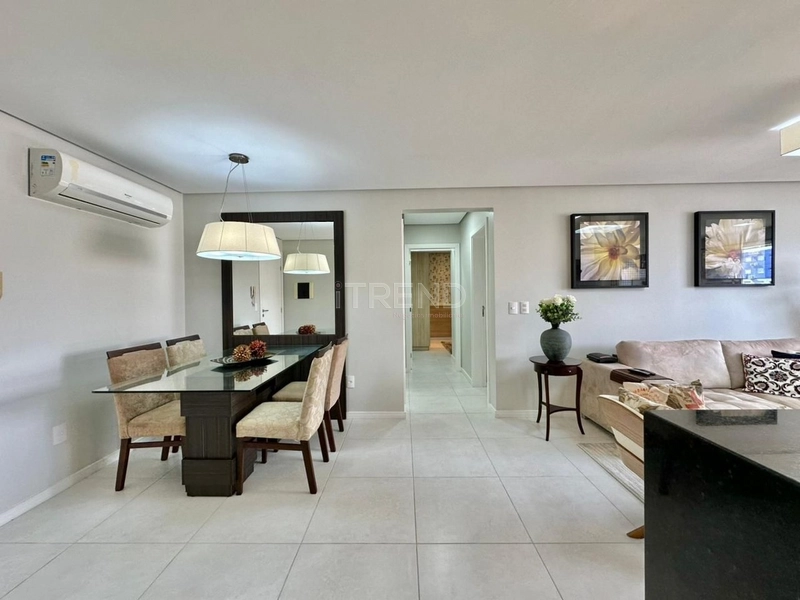 APARTAMENTO À VENDA  COM VISTA PARA O MAR: 5ª foto da galeria de imagens do imóvel