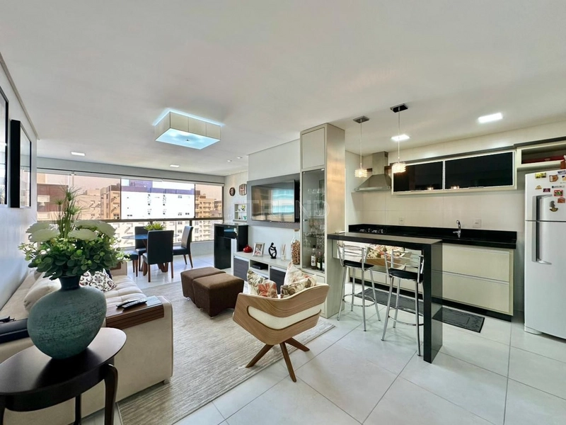 APARTAMENTO À VENDA  COM VISTA PARA O MAR: 16ª foto da galeria de imagens do imóvel