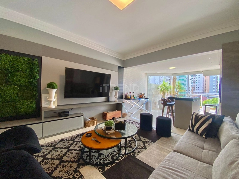 MOBILIADO E DECORADO COM TERRAÇO!: 2ª foto da galeria de imagens do imóvel