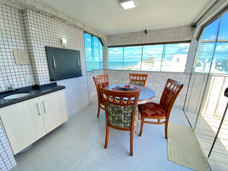 Cobertura duplex com piscina: 10ª foto da galeria de imagens do imóvel