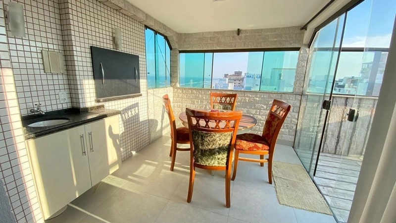 Cobertura duplex com piscina: 24ª foto da galeria de imagens do imóvel
