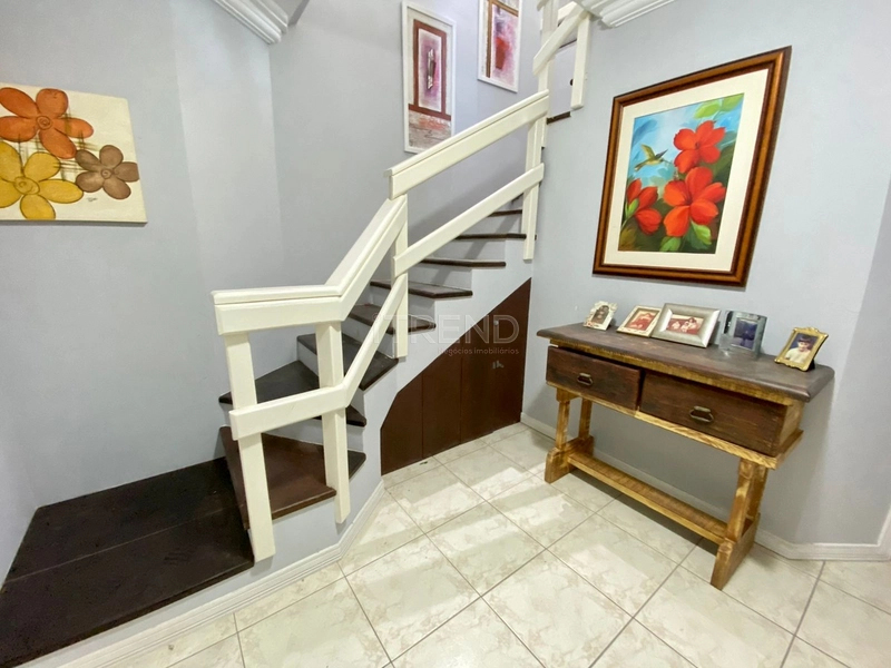 Cobertura duplex com piscina: 11ª foto da galeria de imagens do imóvel