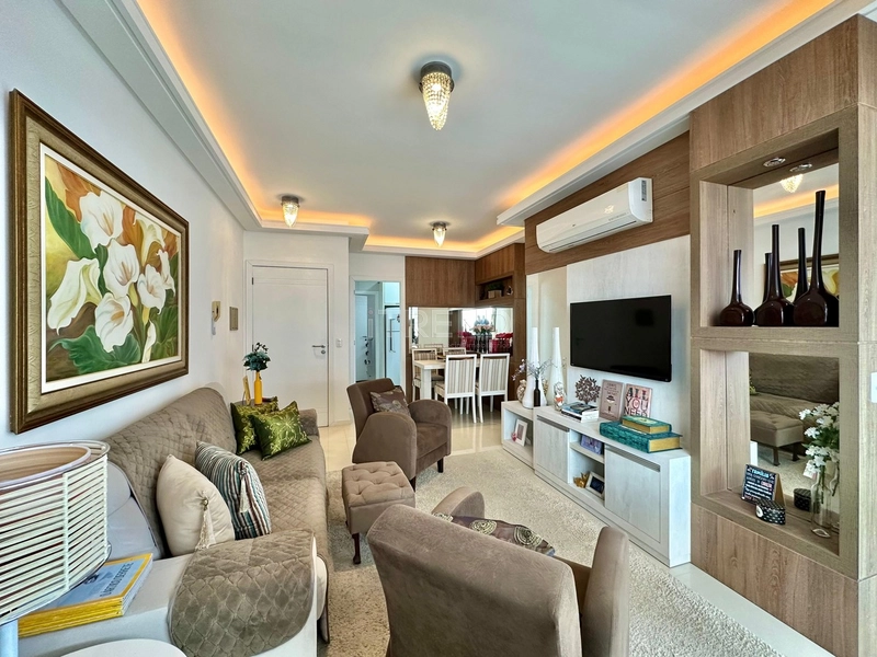 APARTAMENTO À VENDA COM VISTA PARA O MAR: 1ª foto da galeria de imagens do imóvel