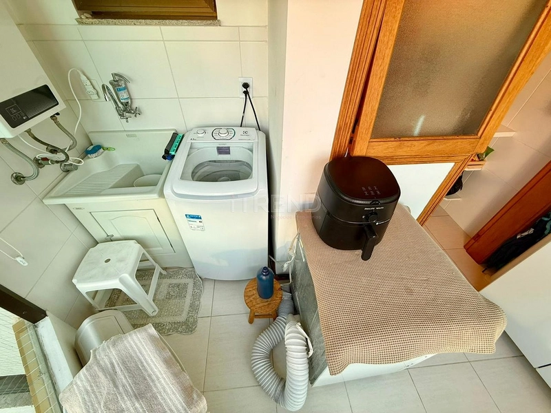 APARTAMENTO DIFERENCIADO À VENDA FRENTE PRAÇA: 1ª foto da galeria de imagens do imóvel