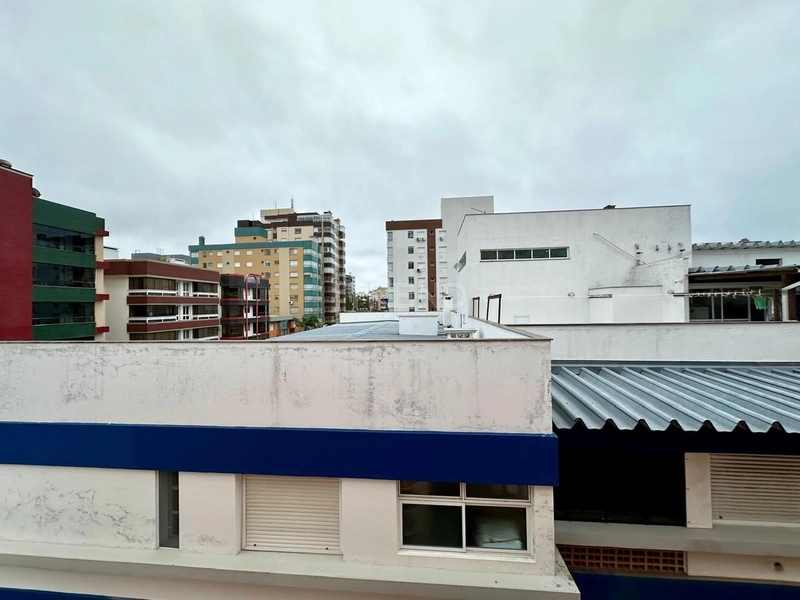 APENAS UMA QUADRA DO MAR NO CENTRO: 11ª foto da galeria de imagens do imóvel