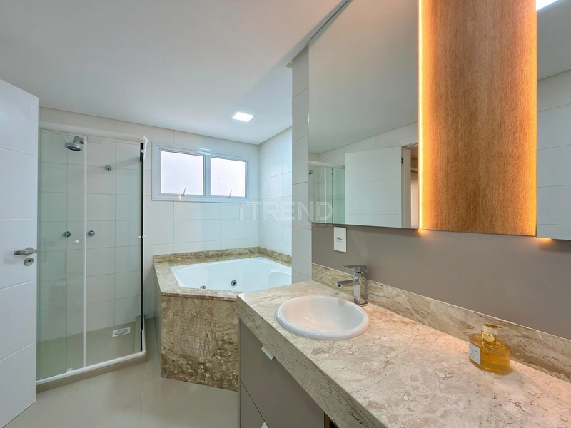 APARTAMENTO GIGANTE À VENDA  COM VISTA PARA MAR RARIDADE NO MERCADO: 58ª foto da galeria de imagens do imóvel