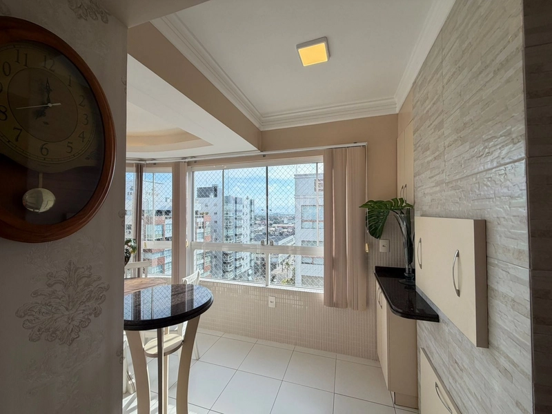 LINDO APARTAMENTO DE FRENTE NA AVENIDA POTI: 10ª foto da galeria de imagens do imóvel