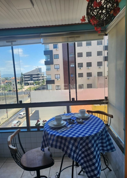 Raridade, amplo apartamento de frente!!: 4ª foto da galeria de imagens do imóvel