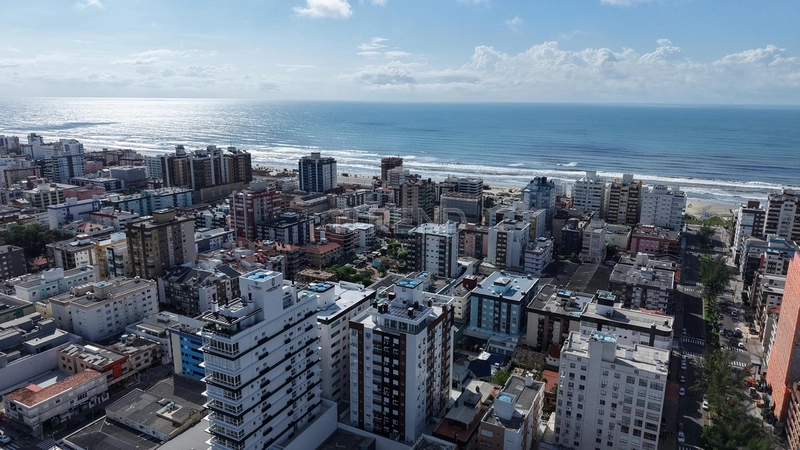 APARTAMENTO À VENDA NO CENTRO: 3ª foto da galeria de imagens do imóvel