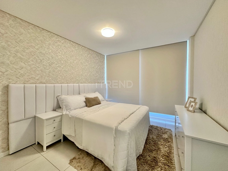 APARTAMENTO COM SACADA DE FRENTE E TERRAÇO: 4ª foto da galeria de imagens do imóvel