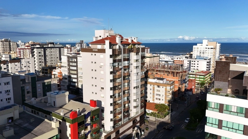 APARTAMENTO DE ESQUINA, COM VISTA PARA O MAR: 18ª foto da galeria de imagens do imóvel