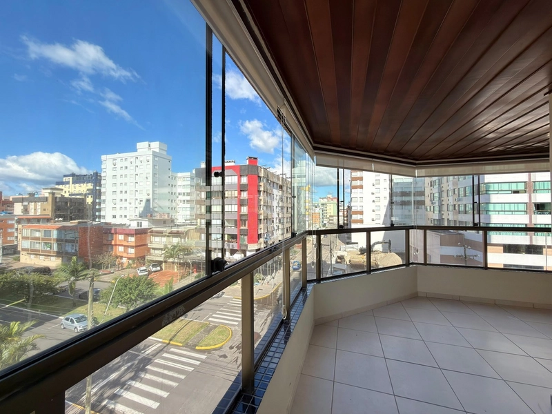 APARTAMENTO DE ESQUINA, COM VISTA PARA O MAR: 27ª foto da galeria de imagens do imóvel