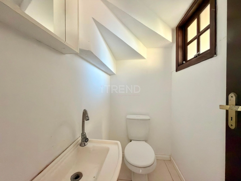 CASA FORA DE CONDOMÍNIO: 1ª foto da galeria de imagens do imóvel