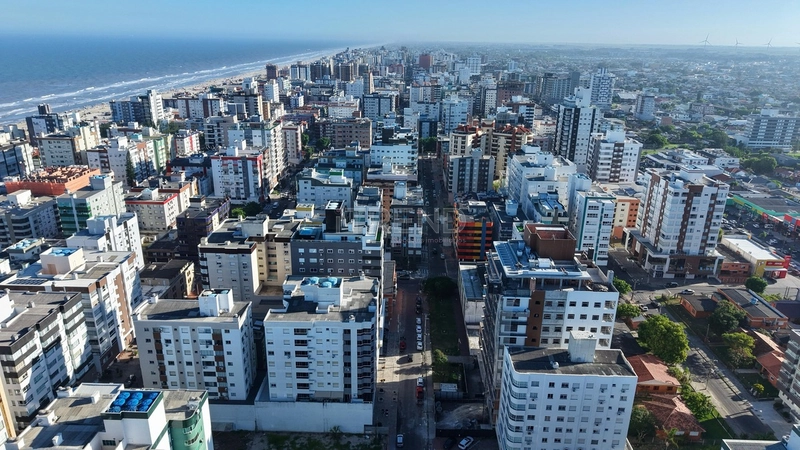 APARTAMENTO À VENDA  COM SACADA COM VISTA LIBERADA!: 10ª foto da galeria de imagens do imóvel