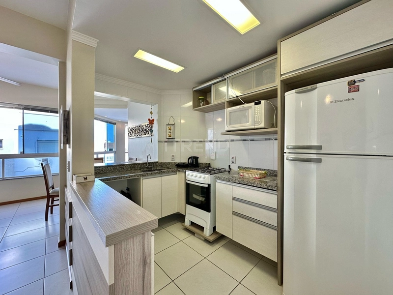 APARTAMENTO À VENDA  COM SACADA COM VISTA LIBERADA!: 6ª foto da galeria de imagens do imóvel