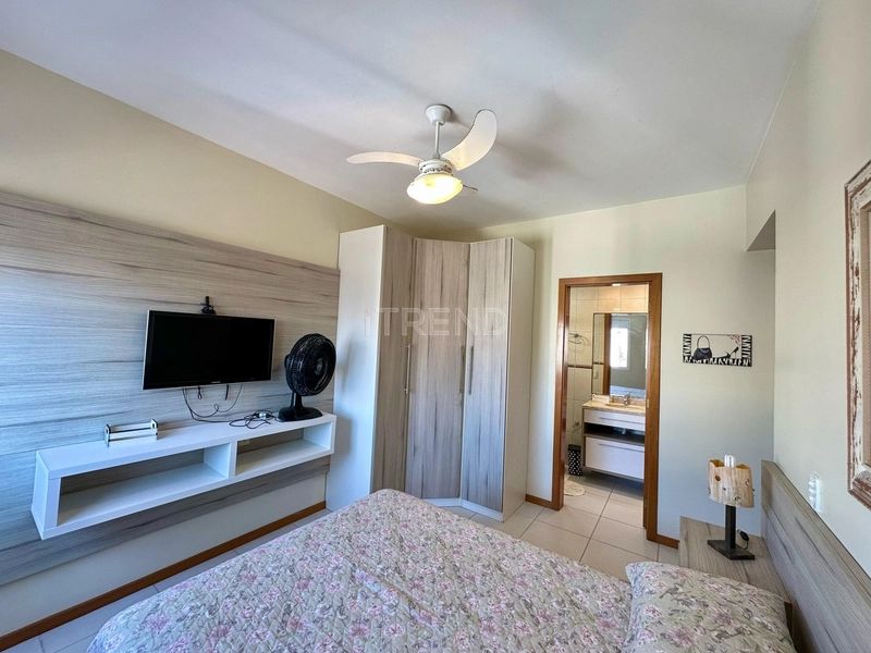 APARTAMENTO À VENDA  COM SACADA COM VISTA LIBERADA!: 8ª foto da galeria de imagens do imóvel