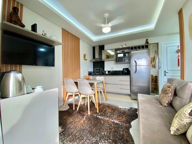 Apartamento Mobiliado e Decorado de 1 Dormitório com Box no Centro de: 3ª foto da galeria de imagens do imóvel