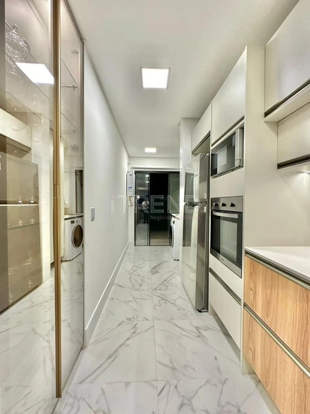 Amplo apartamento mobiliado e decorado: 30ª foto da galeria de imagens do imóvel