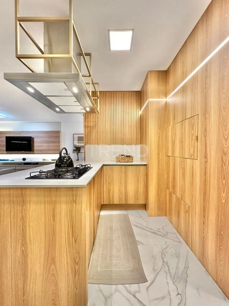 Amplo apartamento mobiliado e decorado: 13ª foto da galeria de imagens do imóvel
