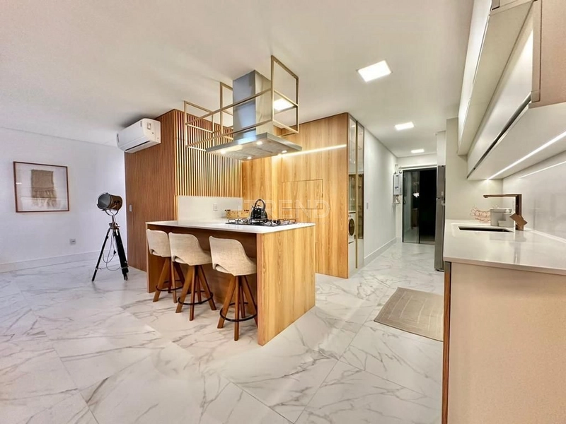 Amplo apartamento mobiliado e decorado: 11ª foto da galeria de imagens do imóvel