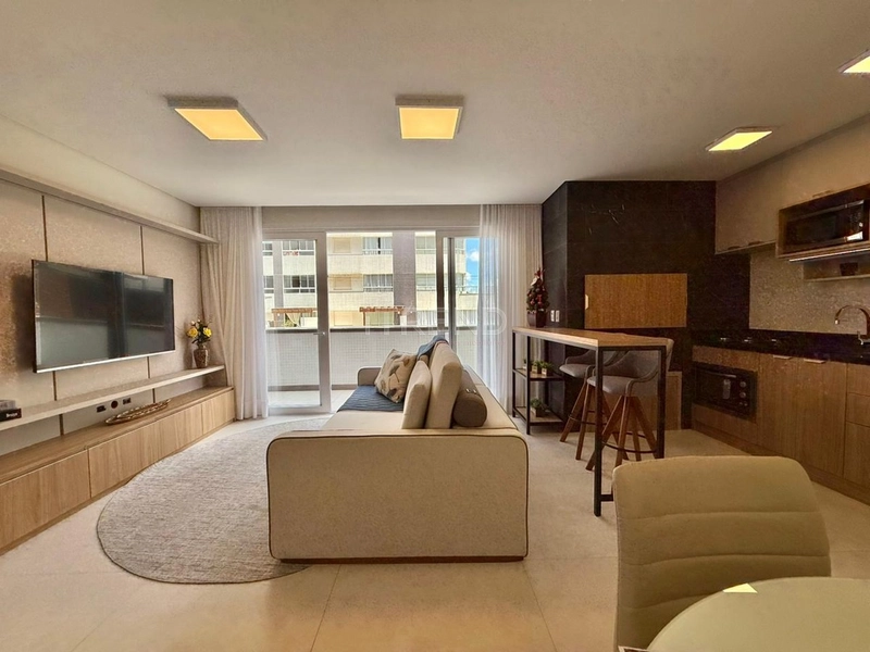 APARTAMENTO À VENDA COM TERRAÇO AMPLO: 3ª foto da galeria de imagens do imóvel