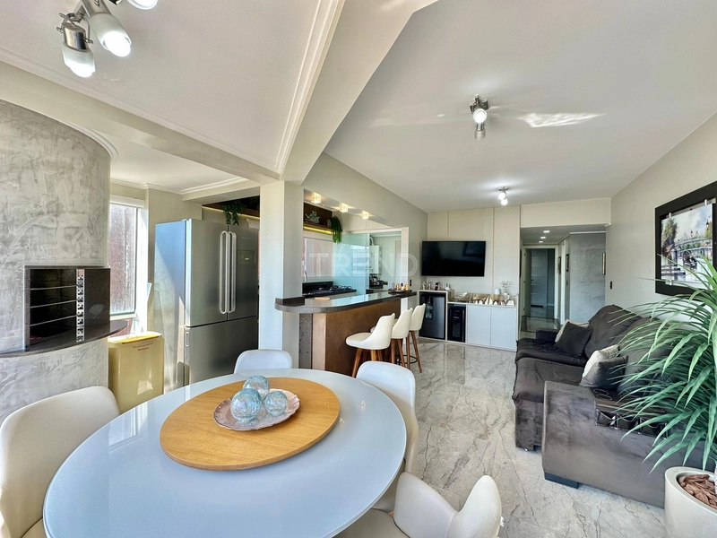 NOVIDADE A VENDA APARTAMENTO COM VISTA PARA O MAR E PRAÇA DO FAROL: 3ª foto da galeria de imagens do imóvel