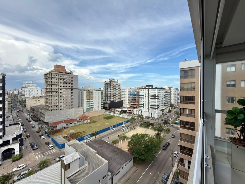 RARIDADE FRENTE PRAÇA: 1ª foto da galeria de imagens do imóvel
