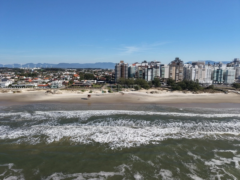 APARTAMENTO FRENTE MAR À VENDA | OCEAN PALACE | CAPÃO DA CANOA: 1ª foto da galeria de imagens do imóvel