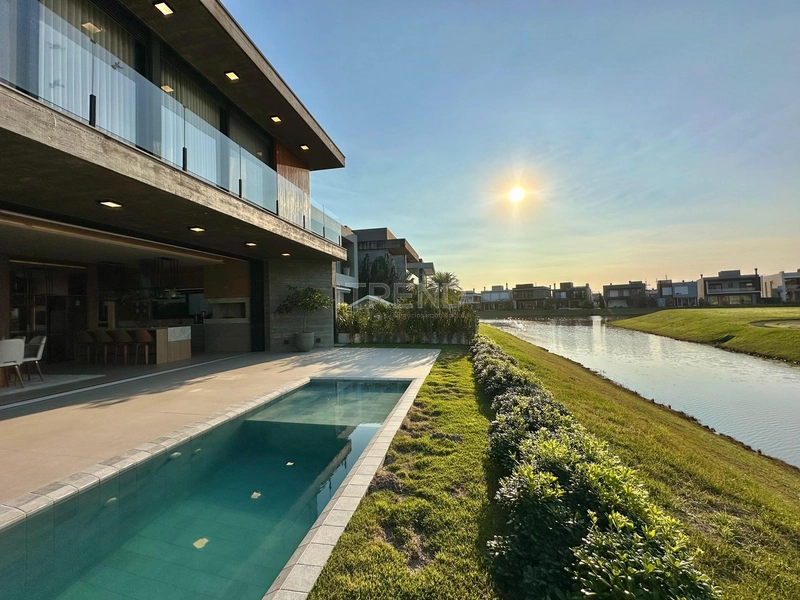 SOBRADO À VENDA CONDOMÍNIO CAPÃO ILHAS RESORT: 9ª foto da galeria de imagens do imóvel