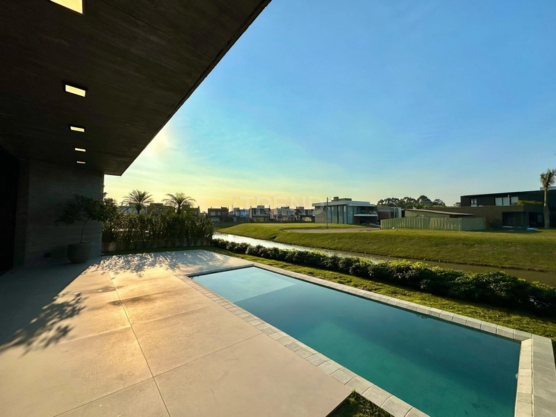 SOBRADO À VENDA CONDOMÍNIO CAPÃO ILHAS RESORT: 13ª foto da galeria de imagens do imóvel