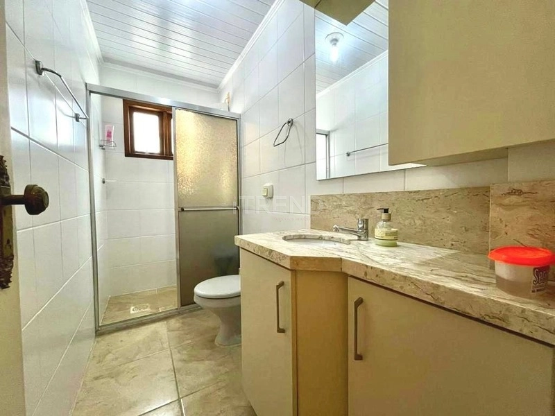 Apartamento mobiliado junto da Praça Flávio Boianowski e do mar: 7ª foto da galeria de imagens do imóvel