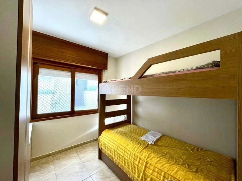 Apartamento mobiliado junto da Praça Flávio Boianowski e do mar: 3ª foto da galeria de imagens do imóvel