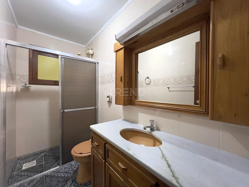 Apartamento de frente com sacada apenas 1 quadra do mar!: 14ª foto da galeria de imagens do imóvel