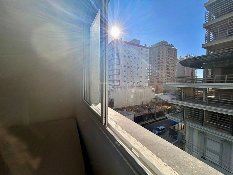Apartamento de esquina com vista para o mar e praça: 16ª foto da galeria de imagens do imóvel