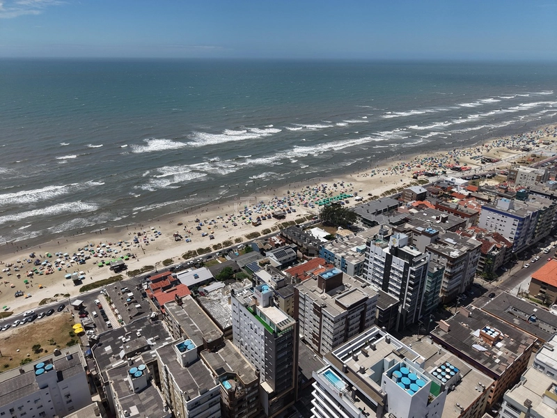 SACADA DE FRENTE: 3ª foto da galeria de imagens do imóvel