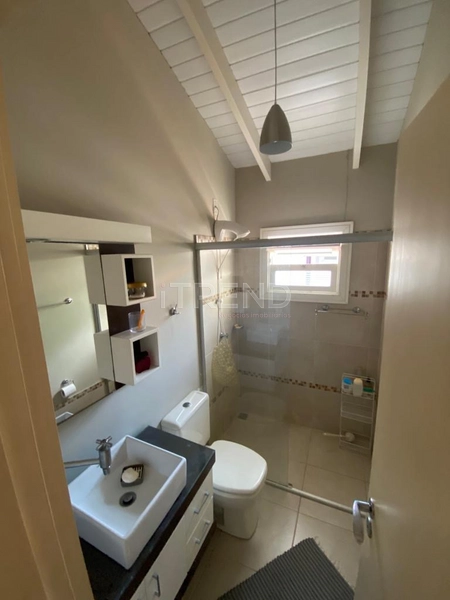 EXCELENTE CASA EM BAIRRO NOBRE!: 28ª foto da galeria de imagens do imóvel