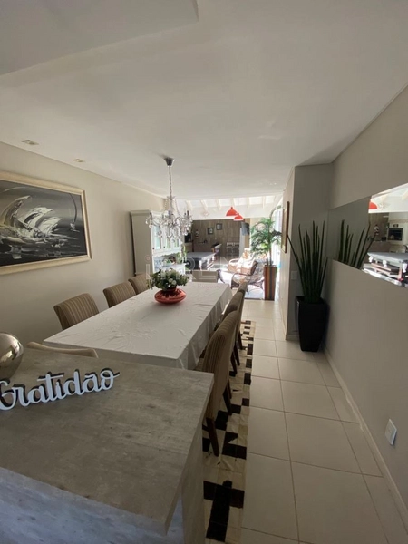EXCELENTE CASA EM BAIRRO NOBRE!: 6ª foto da galeria de imagens do imóvel